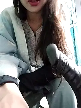 Snapshot of Noor_Darliing chatting on February 26, 3:08 pm Noor Darliing online show from February 26, 3:08 pm