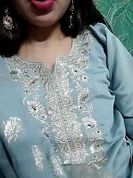 Snapshot of Noor_Darliing chatting on February 26, 9:27 pm Noor Darliing online show from February 26, 9:27 pm