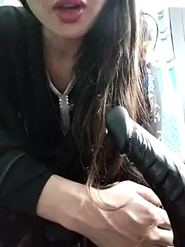 Snapshot of Noor_Darliing chatting on February 27, 6:09 pm Noor Darliing online show from February 27, 6:09 pm