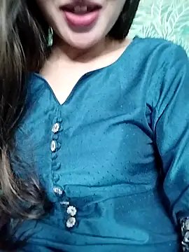 Snapshot of Noor_Darliing chatting on March 7, 9:48 pm Noor Darliing online show from March 7, 9:48 pm