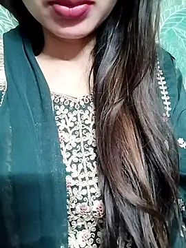 Snapshot of Noor_Darliing chatting on March 19, 9:16 pm Noor Darliing online show from March 19, 9:16 pm