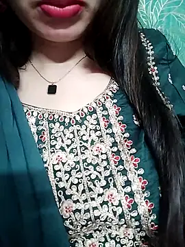 Noor Darliing online show from April 19, 6:10 pm