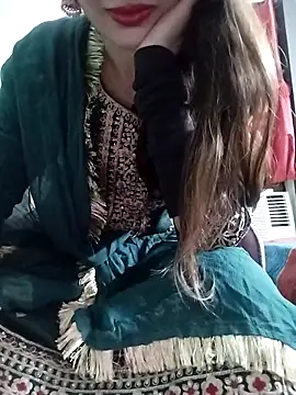 Noor Darliing online show from April 25, 3:42 pm