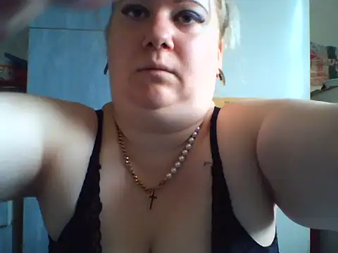 D Marinna online show from September 16, 9:10 am