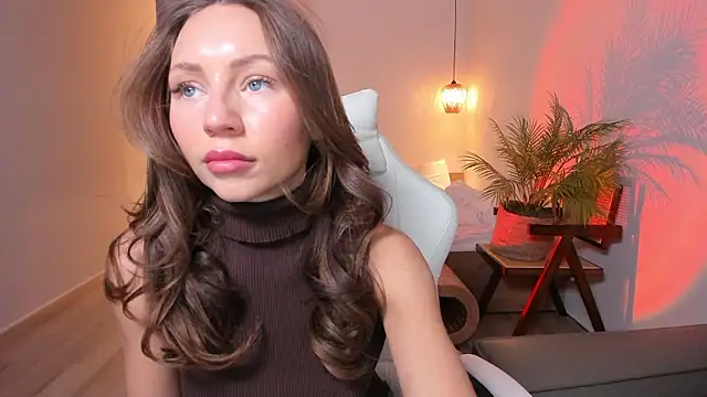 LilyRaisa online show from February 9, 3:21 am