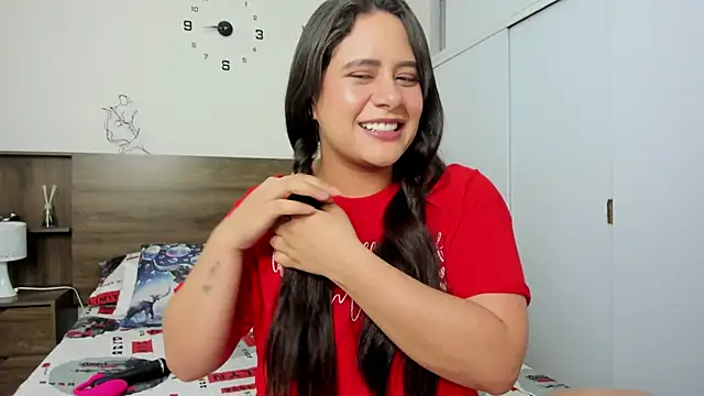 emily adams01 online show from April 21, 10:45 pm