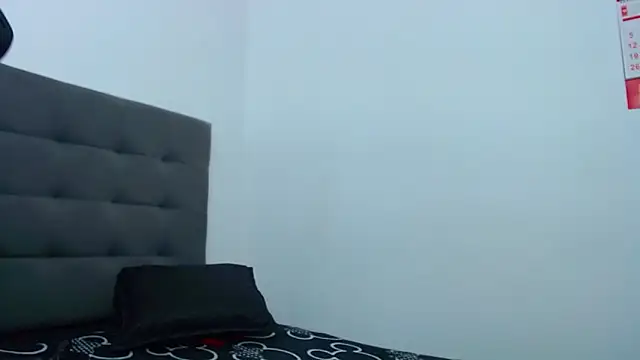 hanna rabbit  online show from October 12, 2:21 am