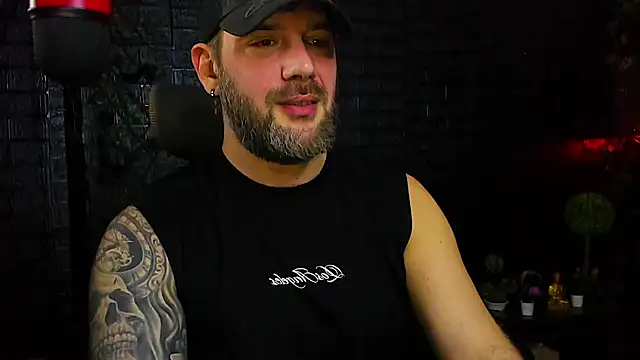 LexXHardy online show from November 17, 9:15 am