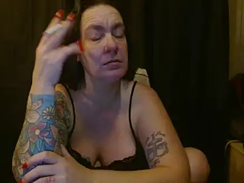 SimoneMoore online show from March 15, 10:57 am