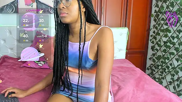 Andrea Williams24 online show from February 18, 2:35 pm