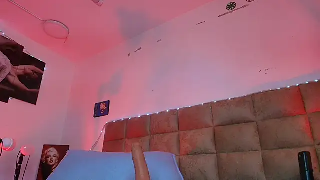  sex mia online show from September 19, 7:14 pm