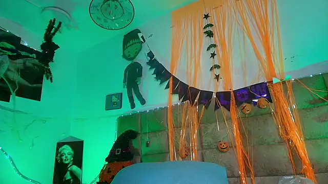  sex mia online show from October 17, 7:38 pm