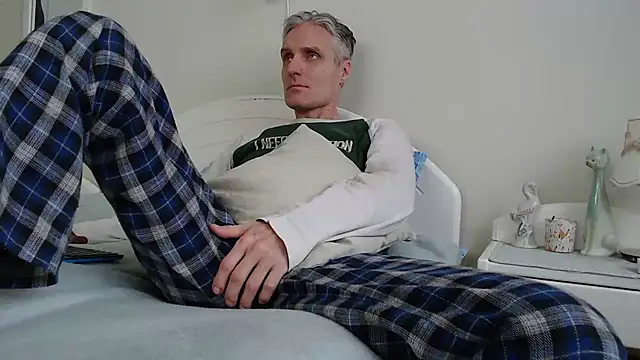 StrongBill online show from February 1, 7:36 am