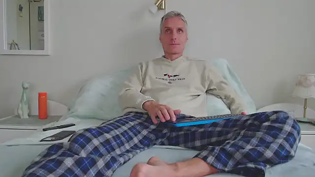 StrongBill online show from September 20, 5:52 am