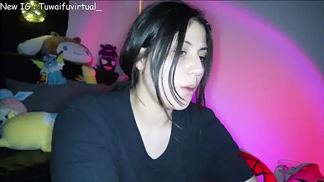 TuWaifuVirtual1 online show from November 28, 11:18 pm