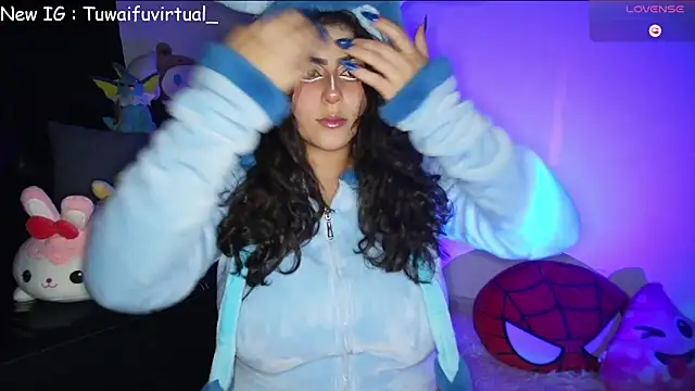 TuWaifuVirtual1 online show from December 19, 1:34 am