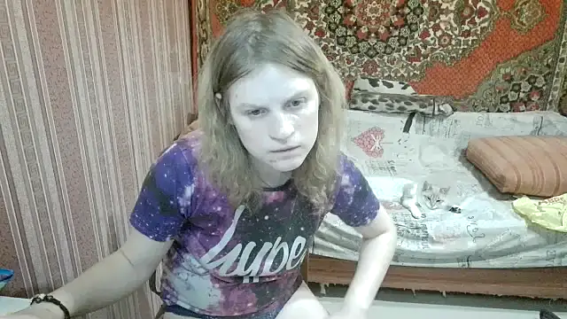 Kathlyn  Heath online show from February 16, 2:18 am