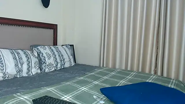 Snapshot of NIKKIE_LOVE chatting on July 3, 9:43 pm NIKKIE LOVE online show from July 3, 9:43 pm