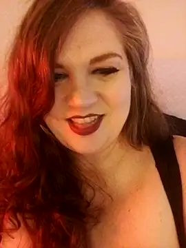 Snapshot of ddmoonlight69 chatting on February 12, 9:54 pm ddmoonlight69 online show from February 12, 9:54 pm