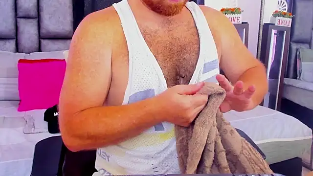 michacosio online show from March 10, 7:18 pm