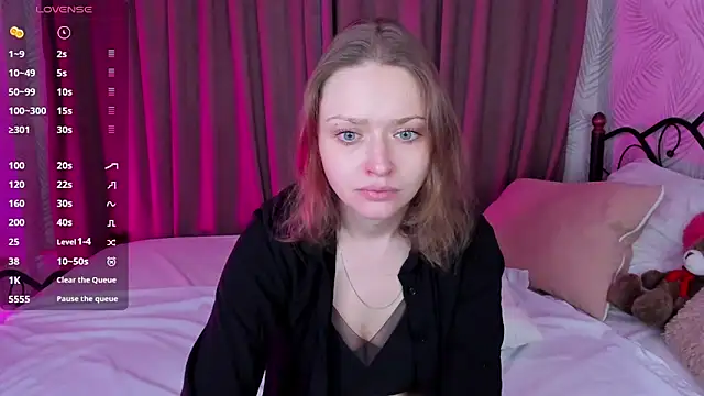 Snapshot of Linda_Bryant chatting on March 7, 12:58 am Linda Bryant online show from March 7, 12:58 am