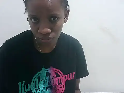 prettybeee online show from December 4, 9:45 pm