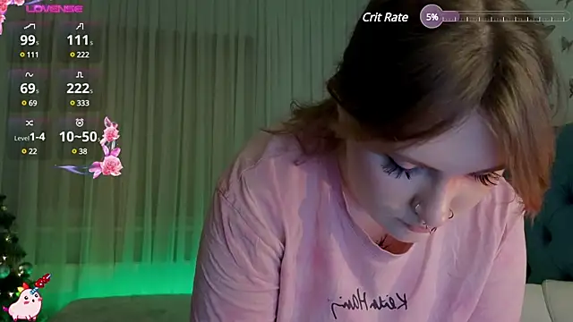 Snapshot of _Chlo__e chatting on January 17, 12:42 am Chlo e online show from January 17, 12:42 am