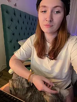 Snapshot of _Chlo__e chatting on February 4, 4:26 am Chlo e online show from February 4, 4:26 am