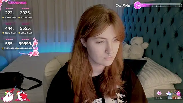 Snapshot of _Chlo__e chatting on February 9, 10:11 pm Chlo e online show from February 9, 10:11 pm