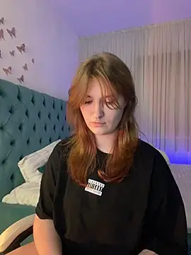 Snapshot of _Chlo__e chatting on March 14, 2:31 am Chlo e online show from March 14, 2:31 am