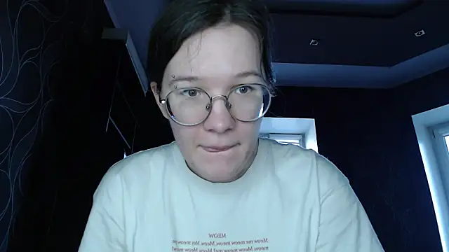 MiriamOr online show from March 23, 8:26 am