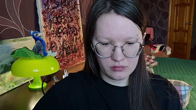 MiriamOr online show from March 11, 9:04 am