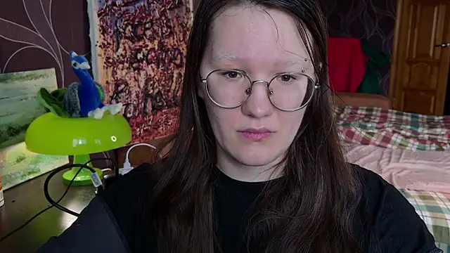 MiriamOr online show from April 12, 8:08 am