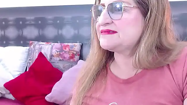 sandra 20 online show from November 2, 10:17 am