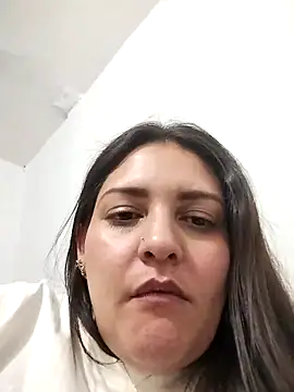 Snapshot of Mia_Hampton chatting on December 23, 3:26 am Mia Hampton online show from December 23, 3:26 am