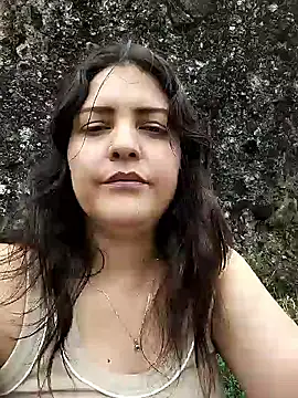 Snapshot of Mia_Hampton chatting on February 10, 7:07 pm Mia Hampton online show from February 10, 7:07 pm