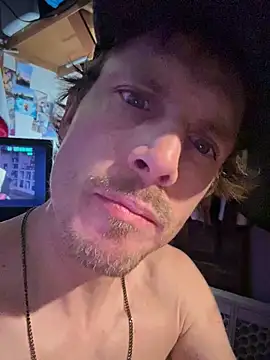 KBONE36 online show from December 19, 9:05 am