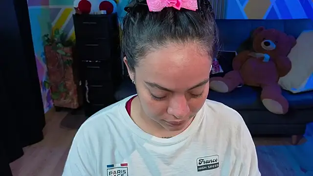 Cuttiealice online show from September 23, 12:08 pm