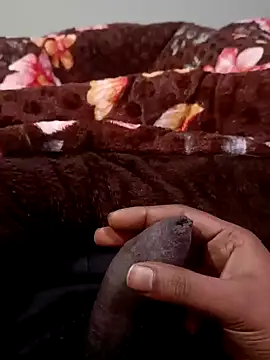 Naughtyforpussy online show from January 16, 10:44 pm