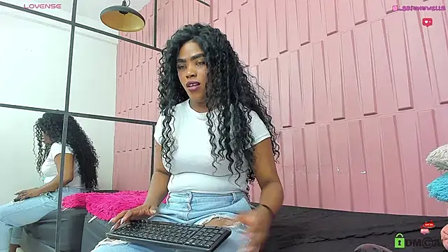 Briana Wells  online show from February 21, 1:00 pm