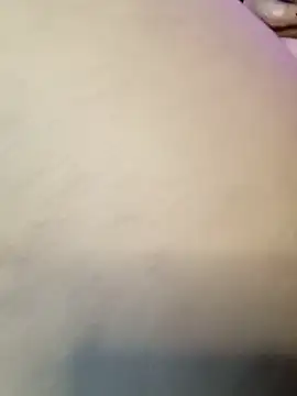 Snapshot of Leticia_goddes chatting on December 16, 1:31 am Leticia goddes online show from December 16, 1:31 am