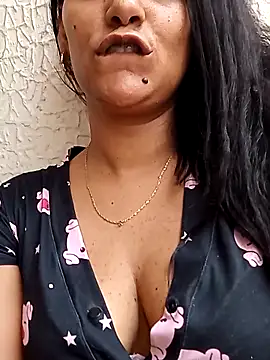 Snapshot of Leticia_goddes chatting on March 14, 6:50 pm Leticia goddes online show from March 14, 6:50 pm