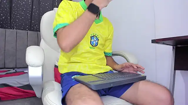 The skinnyguys online show from January 29, 1:48 am