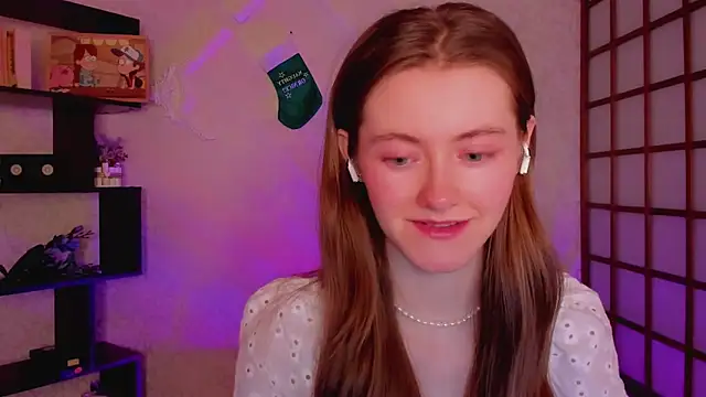 KateCuddle online show from December 31, 1:47 am