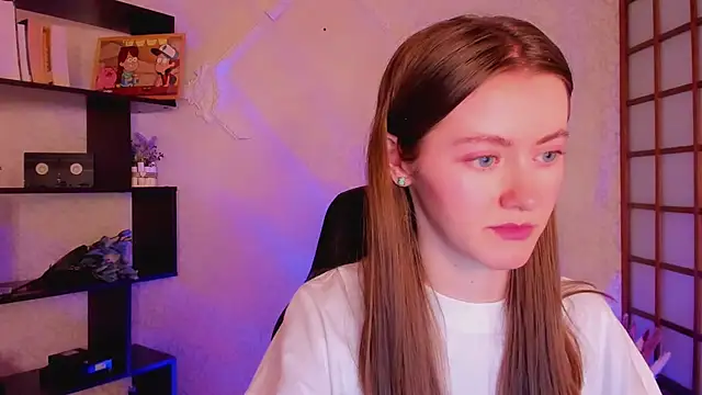 KateCuddle online show from January 14, 5:08 am