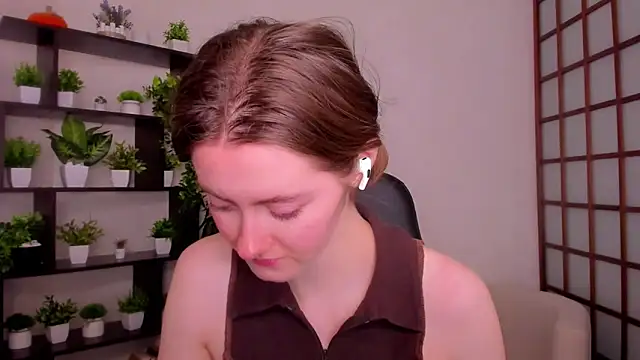 KateCuddle online show from October 16, 2:12 am