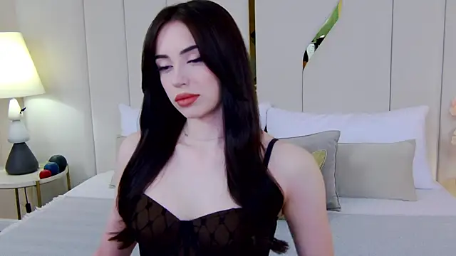 Betty Bridge online show from April 4, 2:32 am