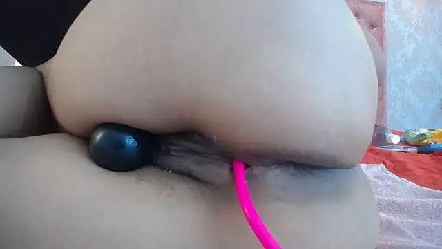 SHARICK GRECO online show from February 8, 3:21 pm