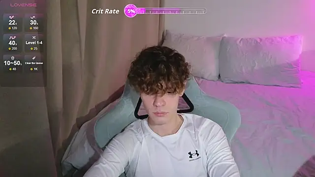 cute thomas online show from April 23, 6:10 pm