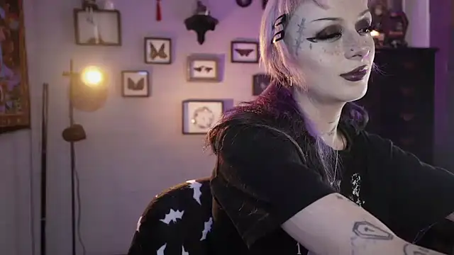 insania 9999  online show from April 6, 7:37 pm